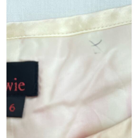 CYNTHIA HOWIE Vintage Silk Pink and Creme Floral Dress Size 6 NWT - Picture 7 of 9